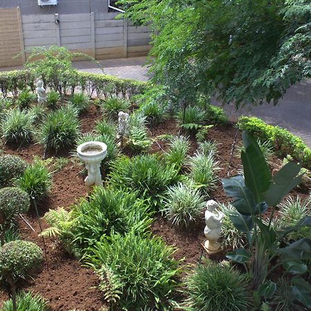 פרטוריה Purple Olive Guest House מראה חיצוני תמונה