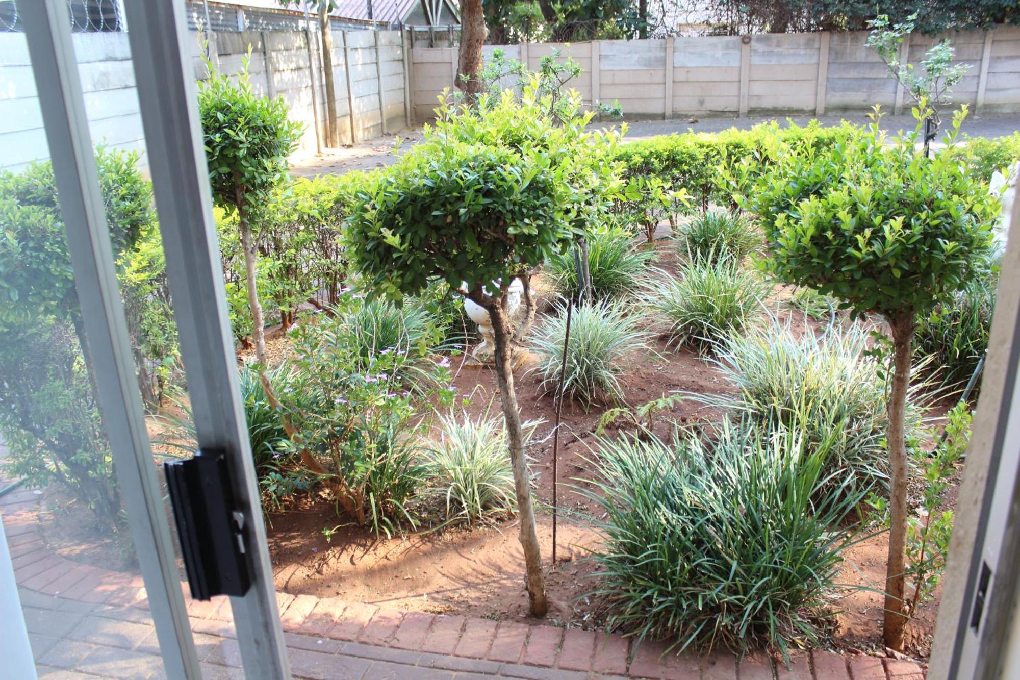 פרטוריה Purple Olive Guest House מראה חיצוני תמונה