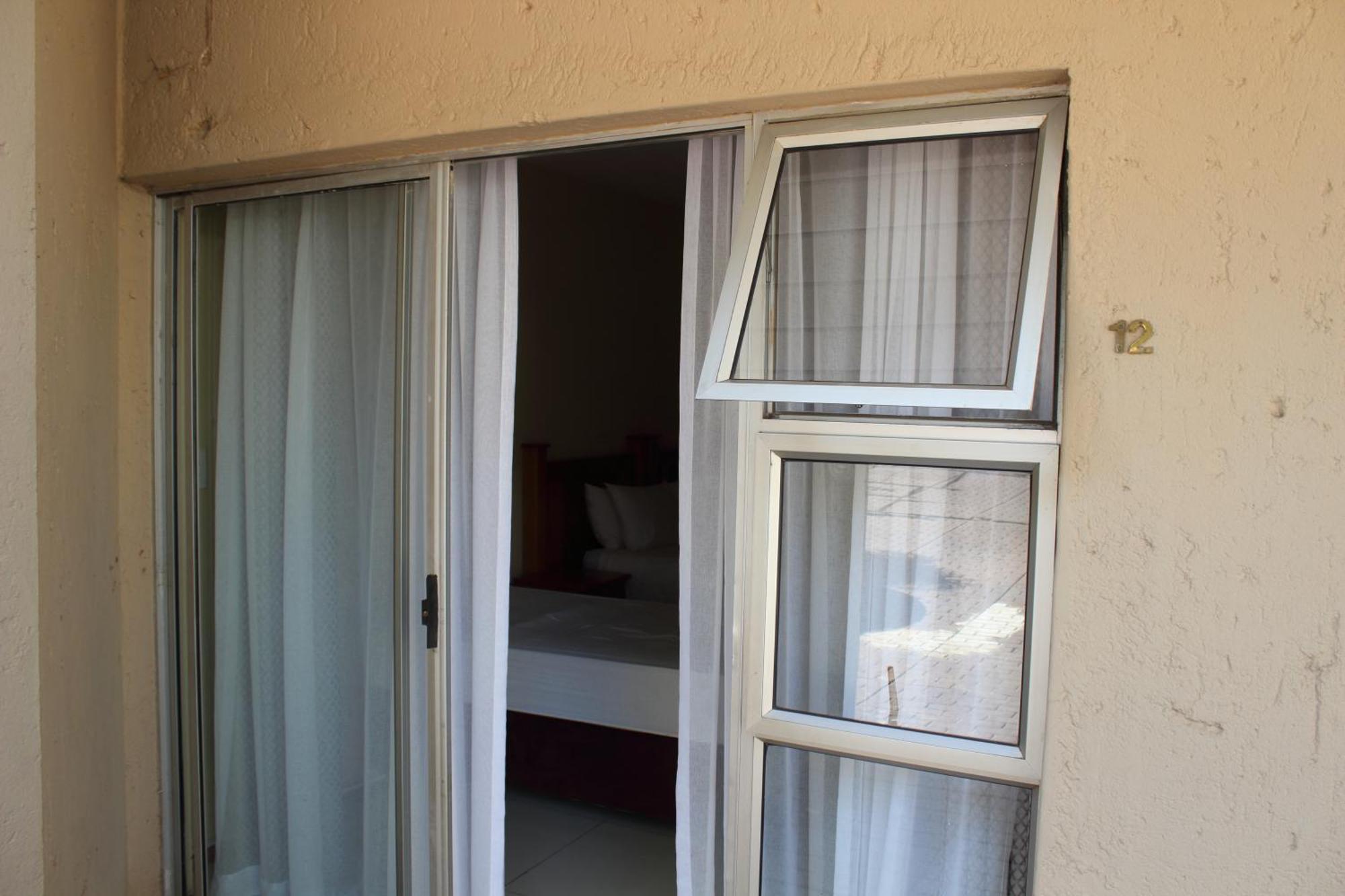 פרטוריה Purple Olive Guest House מראה חיצוני תמונה